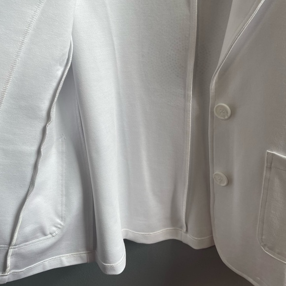 NWOT MF Designs Hamsa fitted two button white silver sequin blazer. Size X-Small - Picture 7 of 9